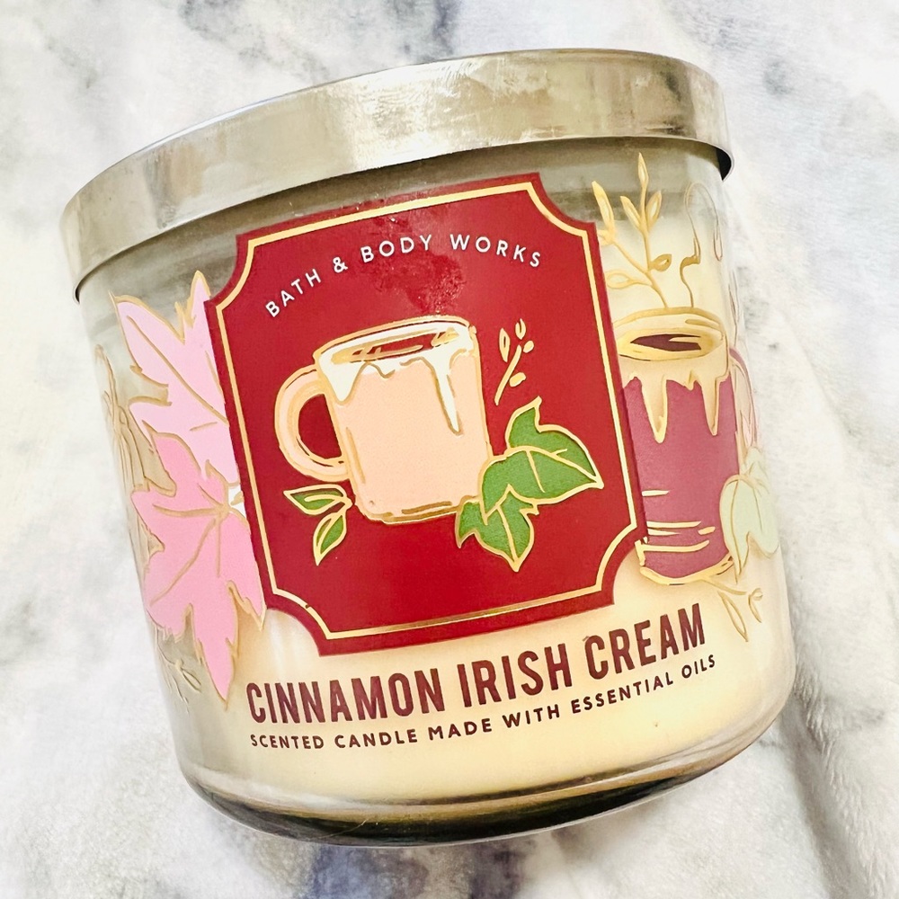 Cinnamon Irish cream - Bath & Body Works candle
